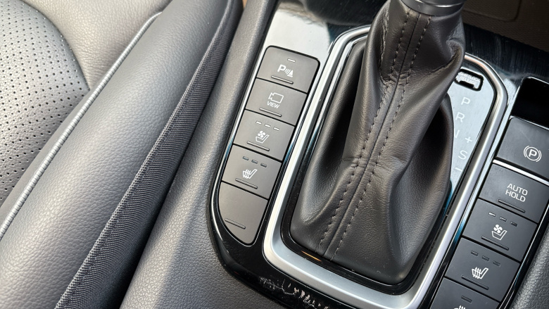 Hyundai IONIQ 1.6 GDi Hybrid Premium SE 5dr DCT Hybrid Hatchback